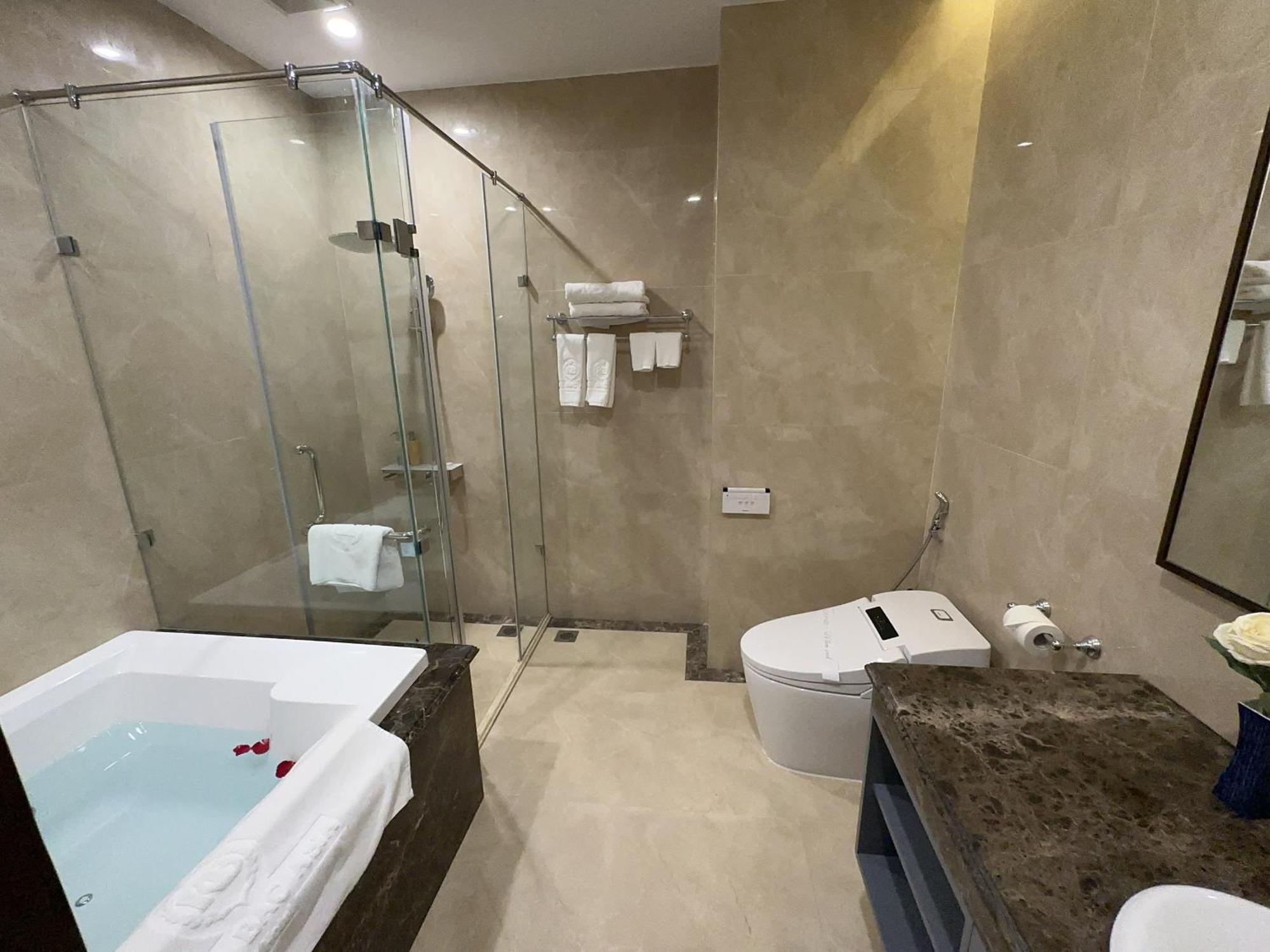 Kinh Bac Palace Hotel Bắc Ninh Exterior foto