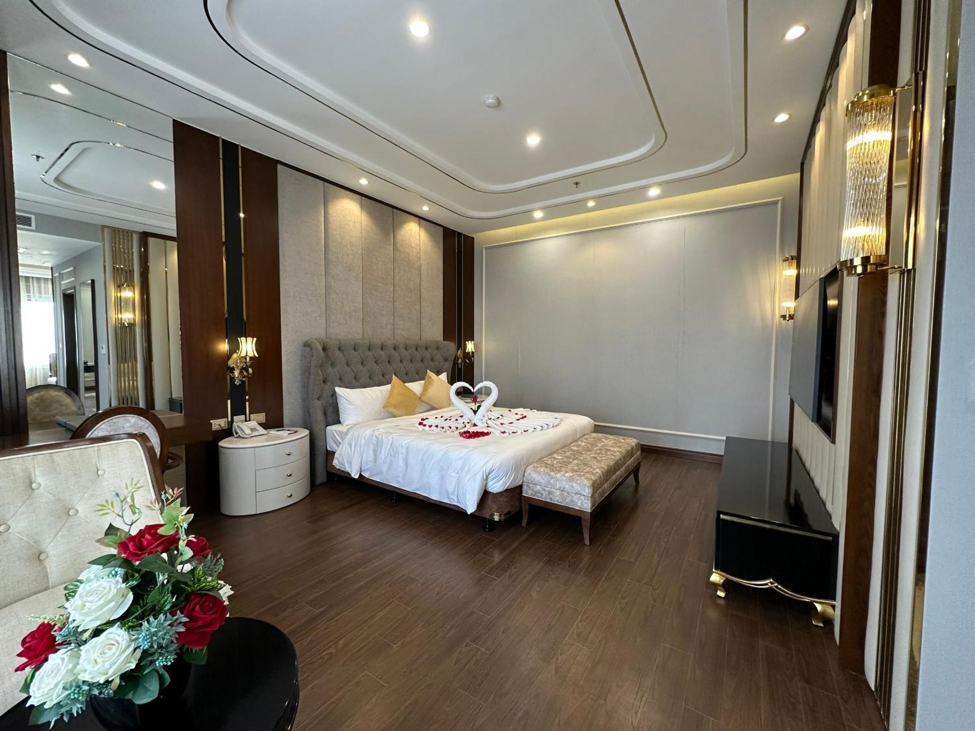 Kinh Bac Palace Hotel Bắc Ninh Exterior foto